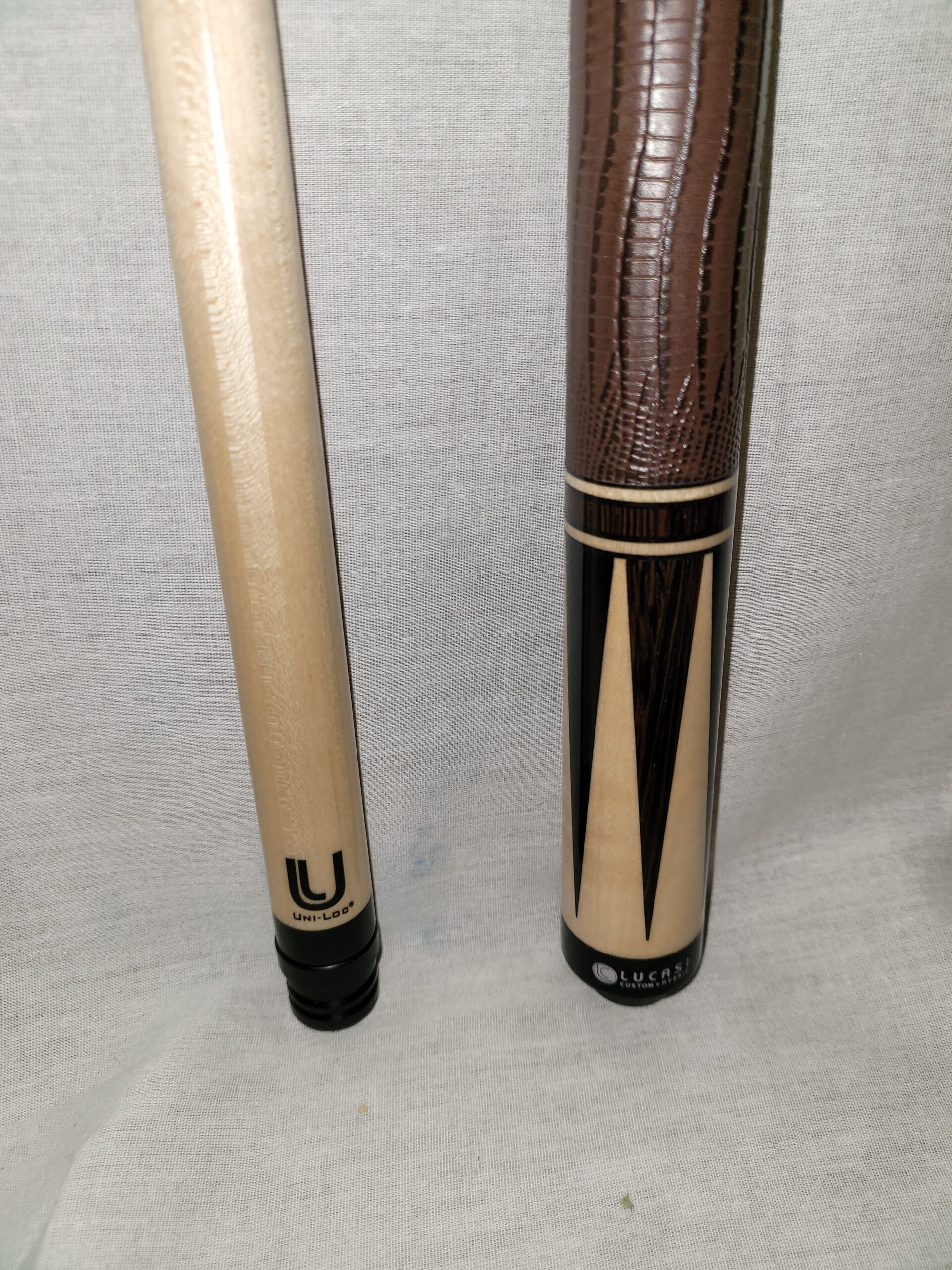 Lucasi Cue with leather grip